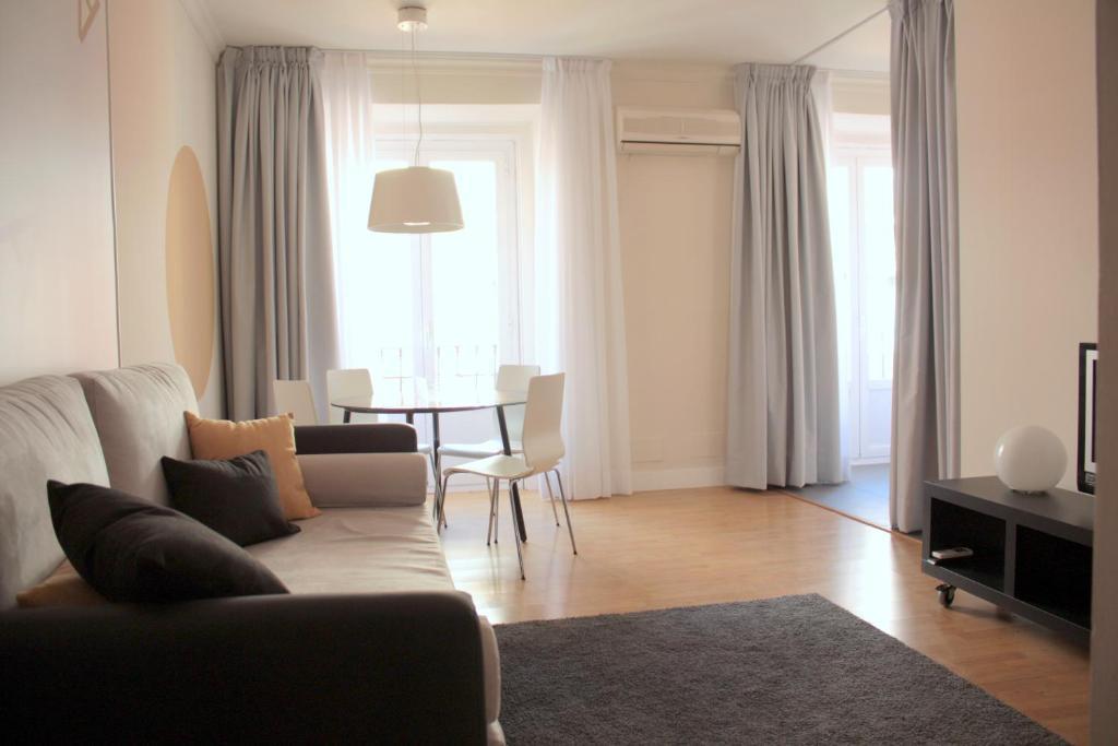 Metropol Rooms Madrid Exteriér fotografie